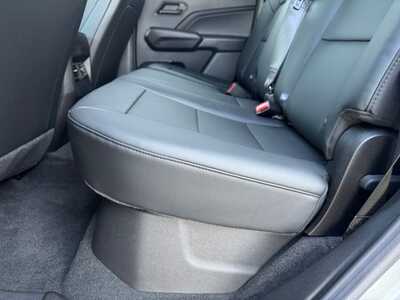 2026 Chevrolet Colorado Crew Cab, $44445.0. Photo 6