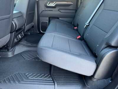 2026 Chevrolet 1500 Crew Cab, $53170.0. Photo 7