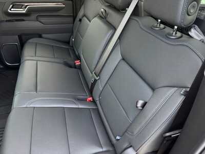 2026 Chevrolet 3500 Crew Cab, $80610.0. Photo 8