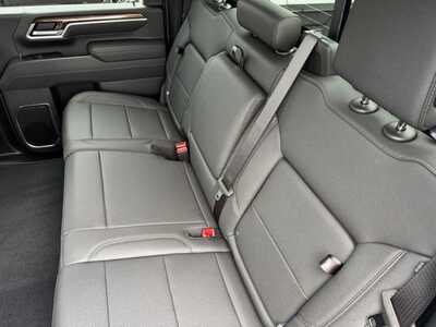 2026 Chevrolet 3500 Crew Cab, $66890.0. Photo 8