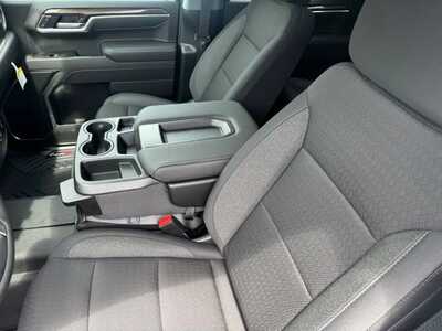 2026 Chevrolet 1500 Crew Cab, $51820. Photo 6