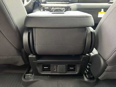 2026 Chevrolet 1500 Crew Cab, $51820. Photo 9