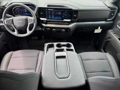 2026 Chevrolet 1500 Crew Cab, $53170.0. Photo 11
