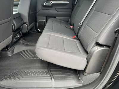 2026 Chevrolet 1500 Crew Cab, $53170.0. Photo 7