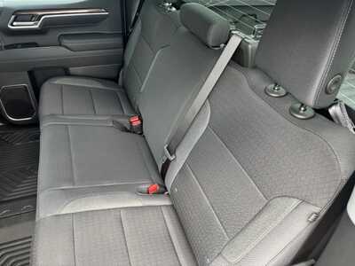 2026 Chevrolet 1500 Crew Cab, $53170.0. Photo 8