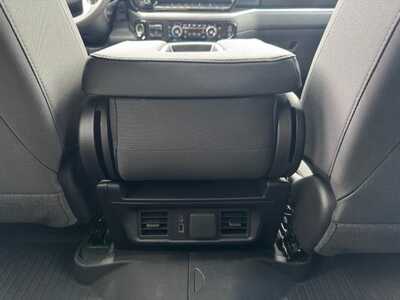 2026 Chevrolet 1500 Crew Cab, $53170.0. Photo 9