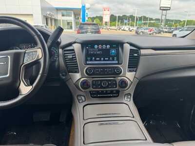 2019 GMC Yukon, $34499. Photo 2