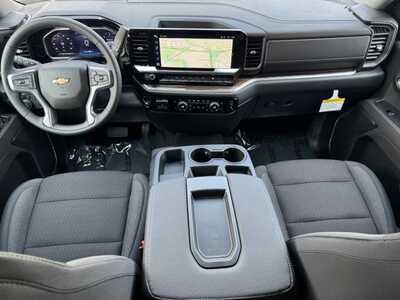 2026 Chevrolet 1500 Crew Cab, $49695.0. Photo 11