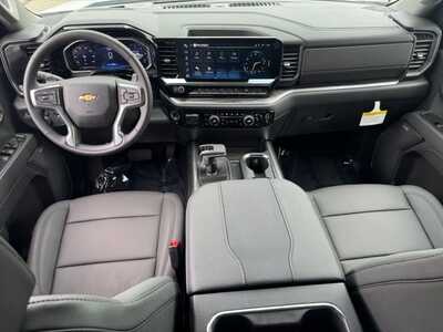2026 Chevrolet 1500 Crew Cab, $56090.0. Photo 11