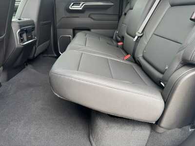 2026 Chevrolet 1500 Crew Cab, $56090.0. Photo 7