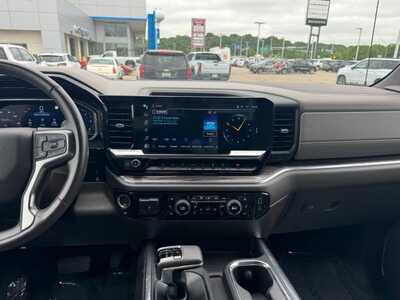 2023 Chevrolet 1500 Crew Cab, $44499. Photo 2