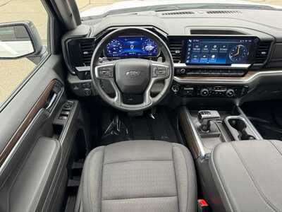 2024 Chevrolet 1500 Crew Cab, $43499. Photo 11
