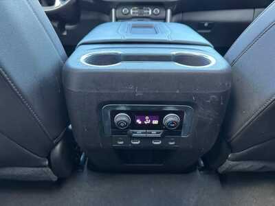 2021 Chevrolet Suburban, $37990. Photo 11