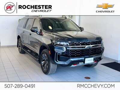 2021 Chevrolet Suburban, $37990. Photo 1