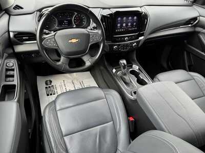 2021 Chevrolet Traverse, $23499. Photo 12