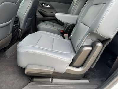 2021 Chevrolet Traverse, $23499. Photo 7