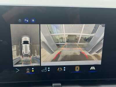 2027 Chevrolet Equinox, $38380.0. Photo 4