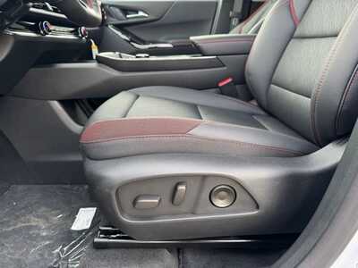 2027 Chevrolet Equinox, $38380.0. Photo 5