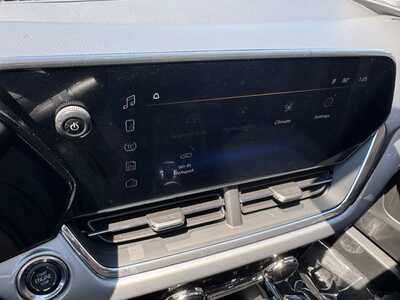 2026 Chevrolet Trax, $22940.0. Photo 2