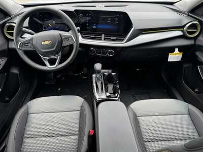 2026 Chevrolet Trax, $23590. Photo 11