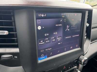2022 RAM 1500, $0. Photo 2