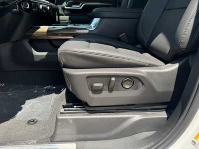 2026 Chevrolet 3500 Crew Cab, $67890.0. Photo 5