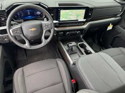 2026 Chevrolet 1500 Crew Cab, $56670.0. Photo 10