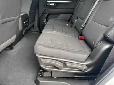 2026 Chevrolet Tahoe, $65535.0. Photo 7