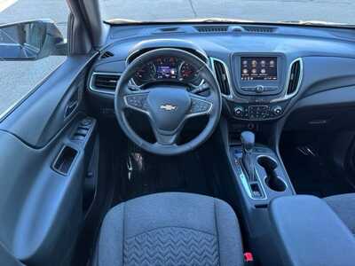 2023 Chevrolet Equinox, $21295. Photo 10