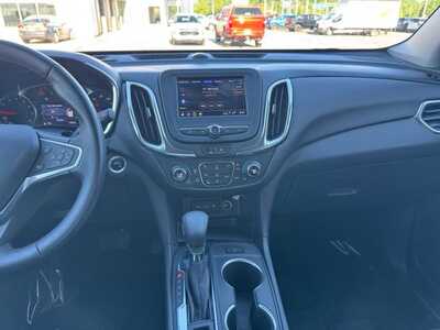 2023 Chevrolet Equinox, $21295. Photo 2