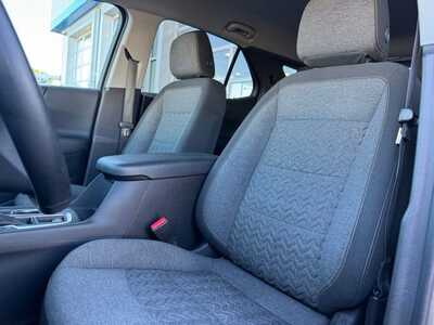 2023 Chevrolet Equinox, $21295. Photo 6