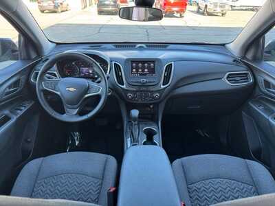 2023 Chevrolet Equinox, $21295. Photo 9
