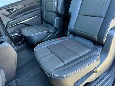 2026 Chevrolet Traverse, $61759.0. Photo 7