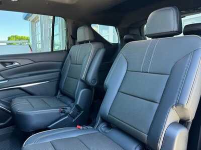 2026 Chevrolet Traverse, $61759.0. Photo 8