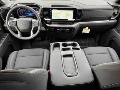 2026 Chevrolet 1500 Crew Cab, $57060.0. Photo 11