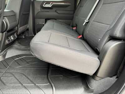 2026 Chevrolet 1500 Crew Cab, $57060.0. Photo 7