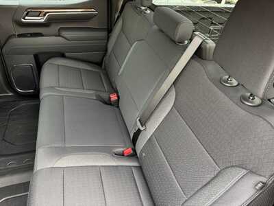 2026 Chevrolet 1500 Crew Cab, $57060.0. Photo 8