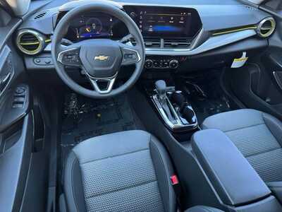 2026 Chevrolet Trax, $24335.0. Photo 10