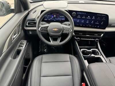 2026 Chevrolet Traverse, $45370.0. Photo 11