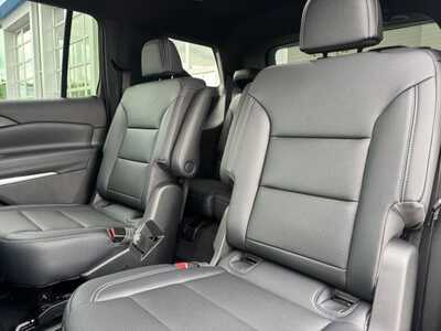 2026 Chevrolet Traverse, $45370.0. Photo 8