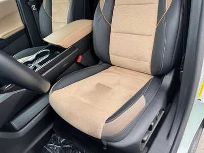 2025 Chevrolet Equinox, $30499. Photo 5