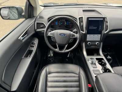 2022 Ford Edge, $18795. Photo 10