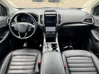 2022 Ford Edge, $18795. Photo 9