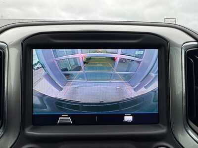 2022 Chevrolet 1500 Crew Cab, $29999. Photo 4