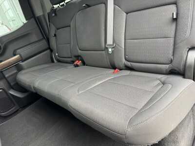 2022 Chevrolet 1500 Crew Cab, $29999. Photo 7