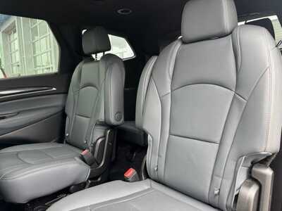 2023 Buick Enclave, $29399. Photo 9