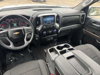2022 Chevrolet 1500 Crew Cab, $28999. Photo 12