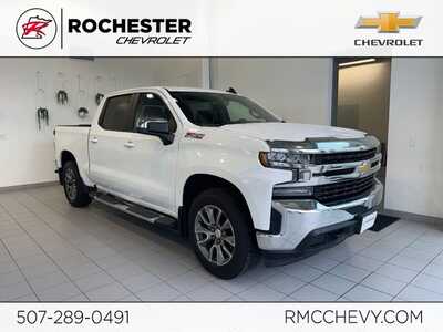 2022 Chevrolet 1500 Crew Cab, $28999. Photo 1