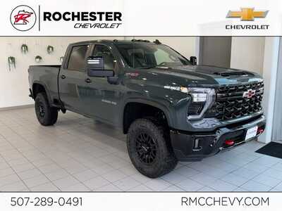 2026 Chevrolet 2500 Crew Cab, $83275.0. Photo 1