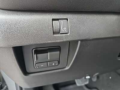 2026 Chevrolet Colorado, $46115. Photo 10